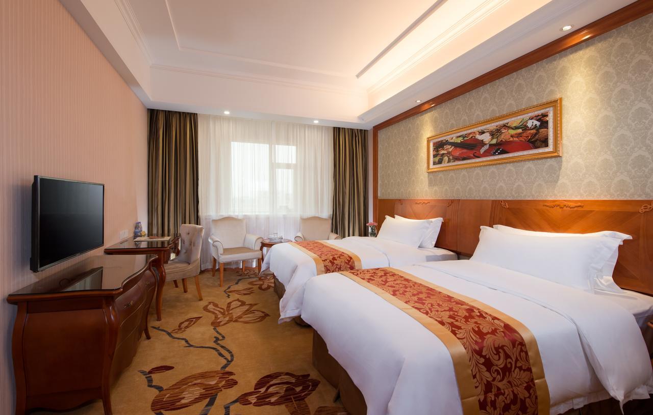 Vienna Hotel Shenzhen Bantian Vanke Zone 5 Ngoại thất bức ảnh